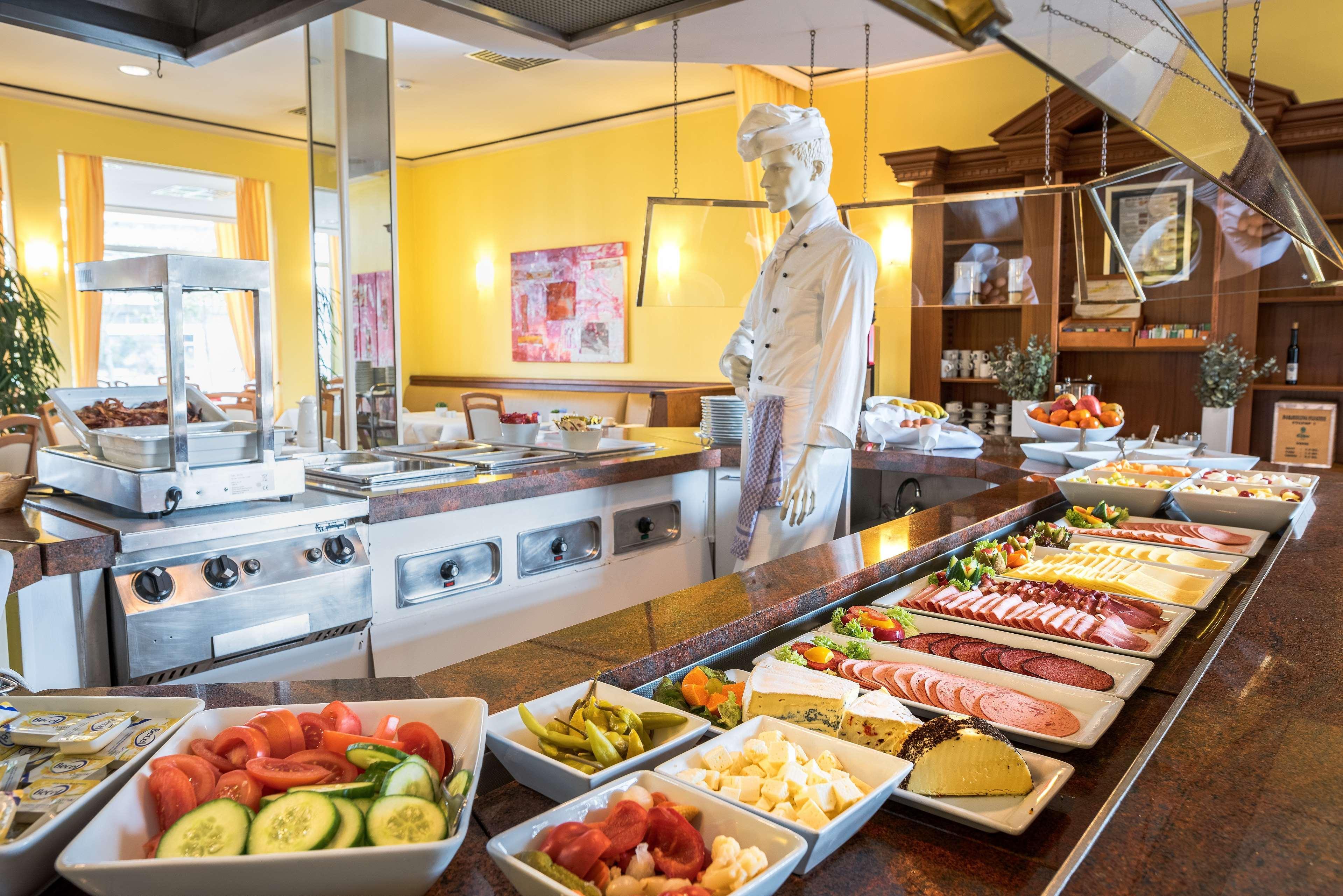 Leoso Hotel Ludwigshafen Ngoại thất bức ảnh