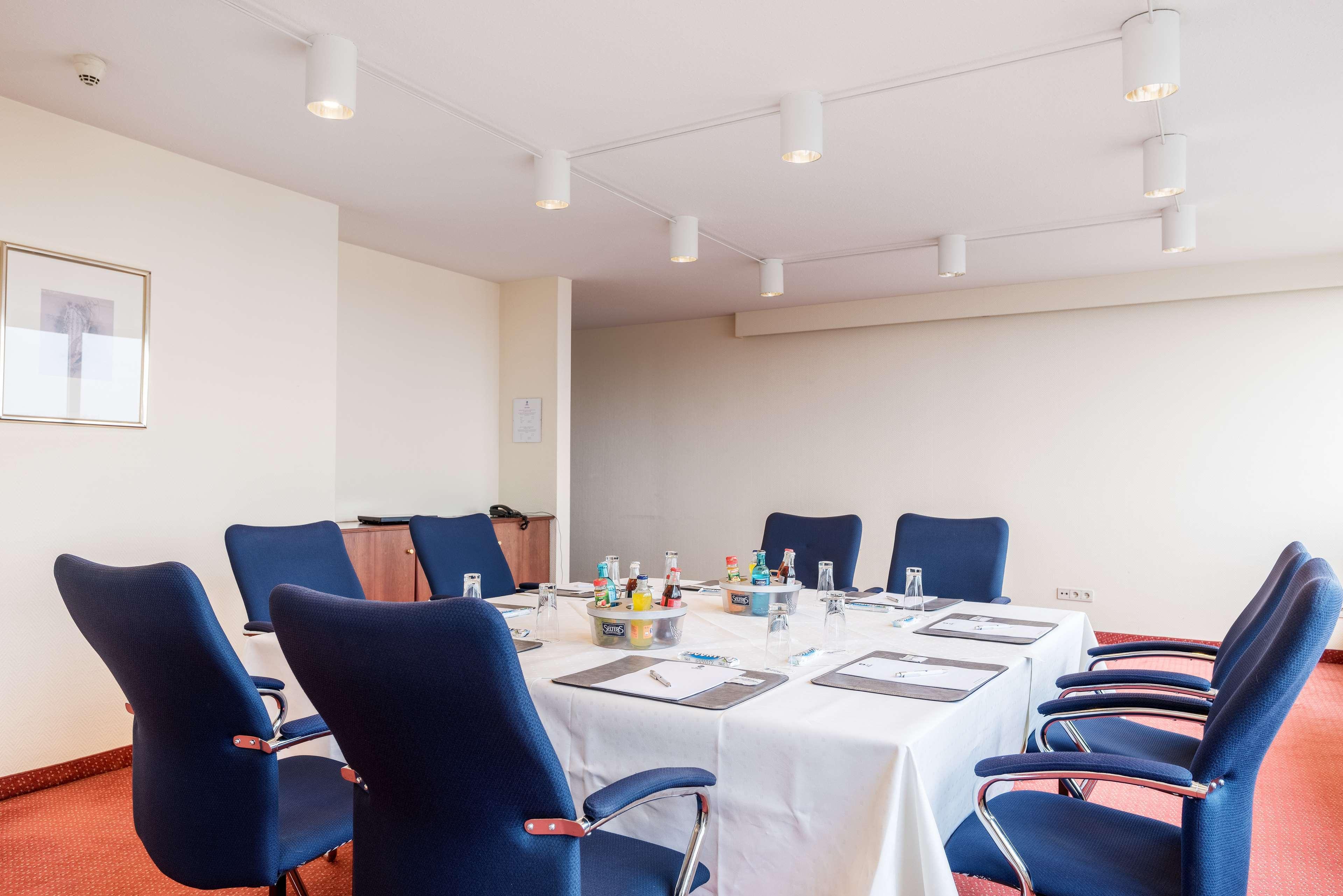 Leoso Hotel Ludwigshafen Ngoại thất bức ảnh