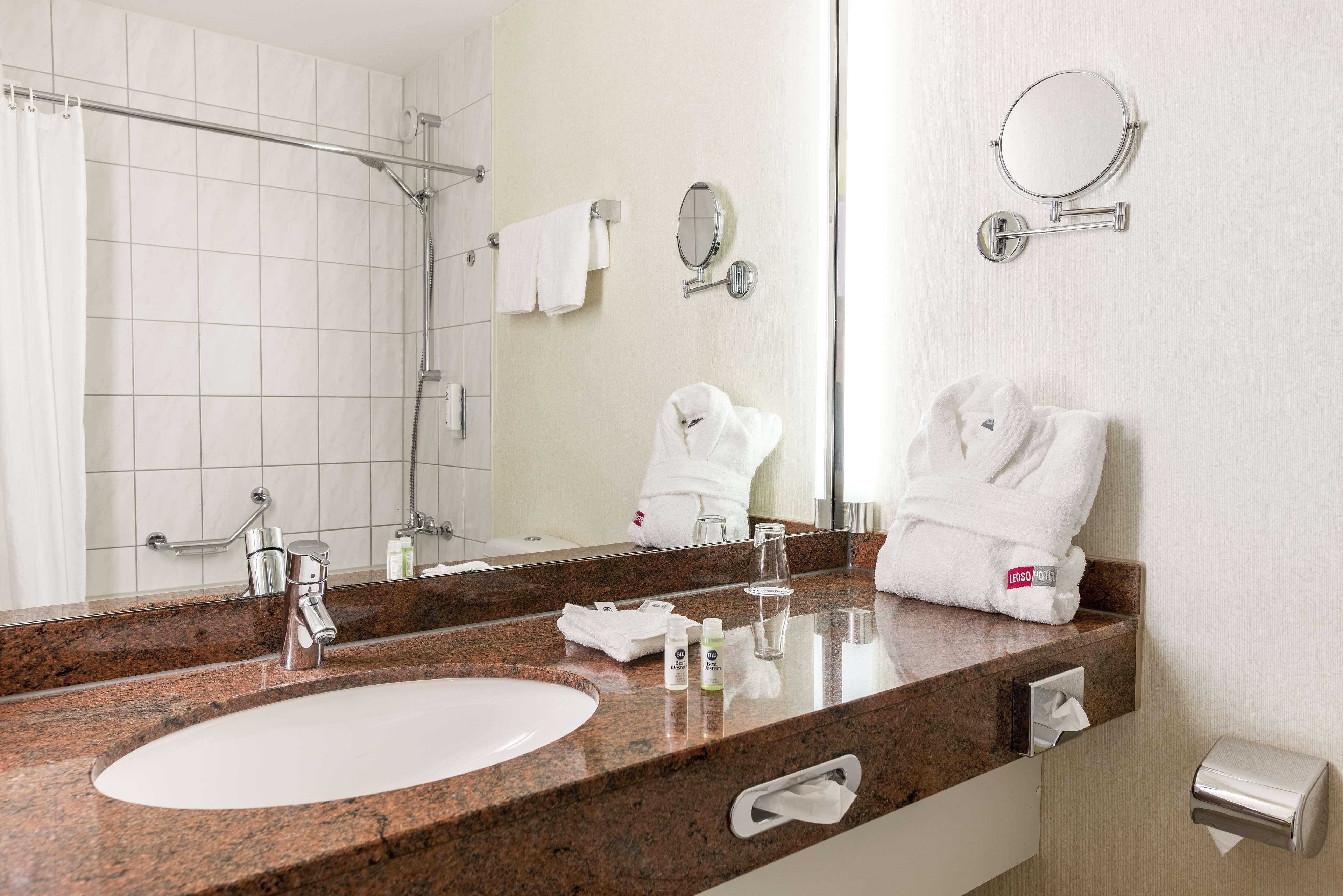 Leoso Hotel Ludwigshafen Ngoại thất bức ảnh