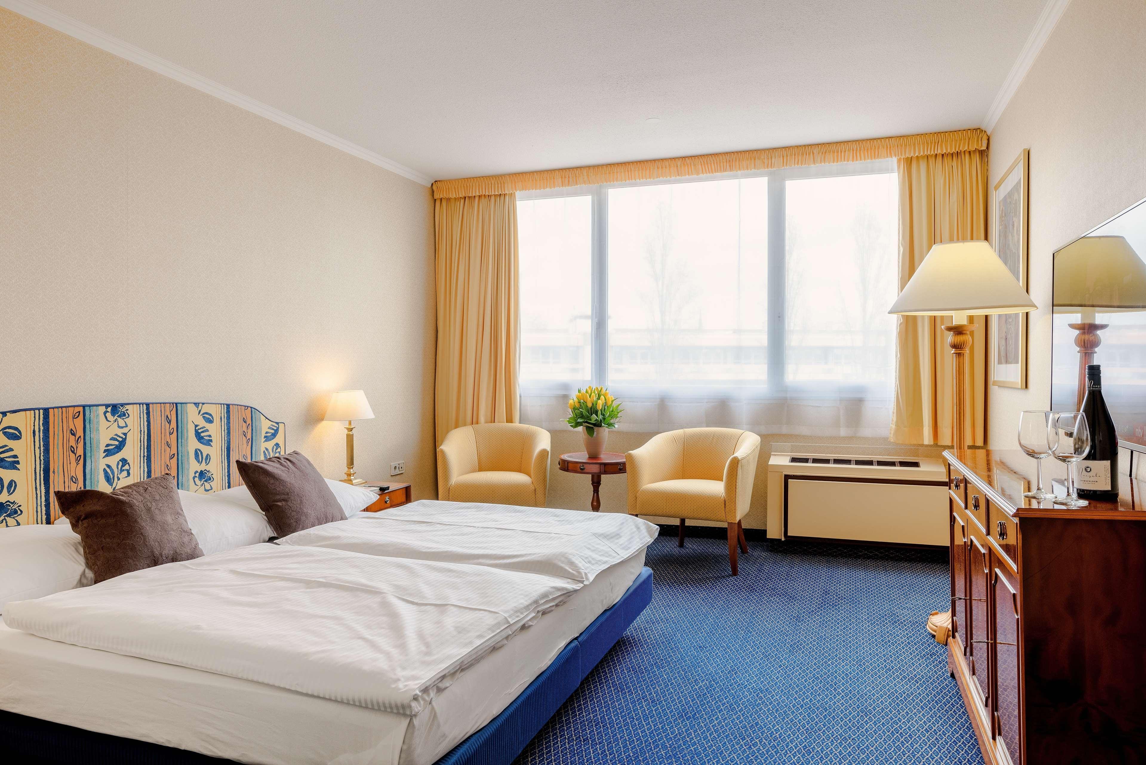 Leoso Hotel Ludwigshafen Ngoại thất bức ảnh