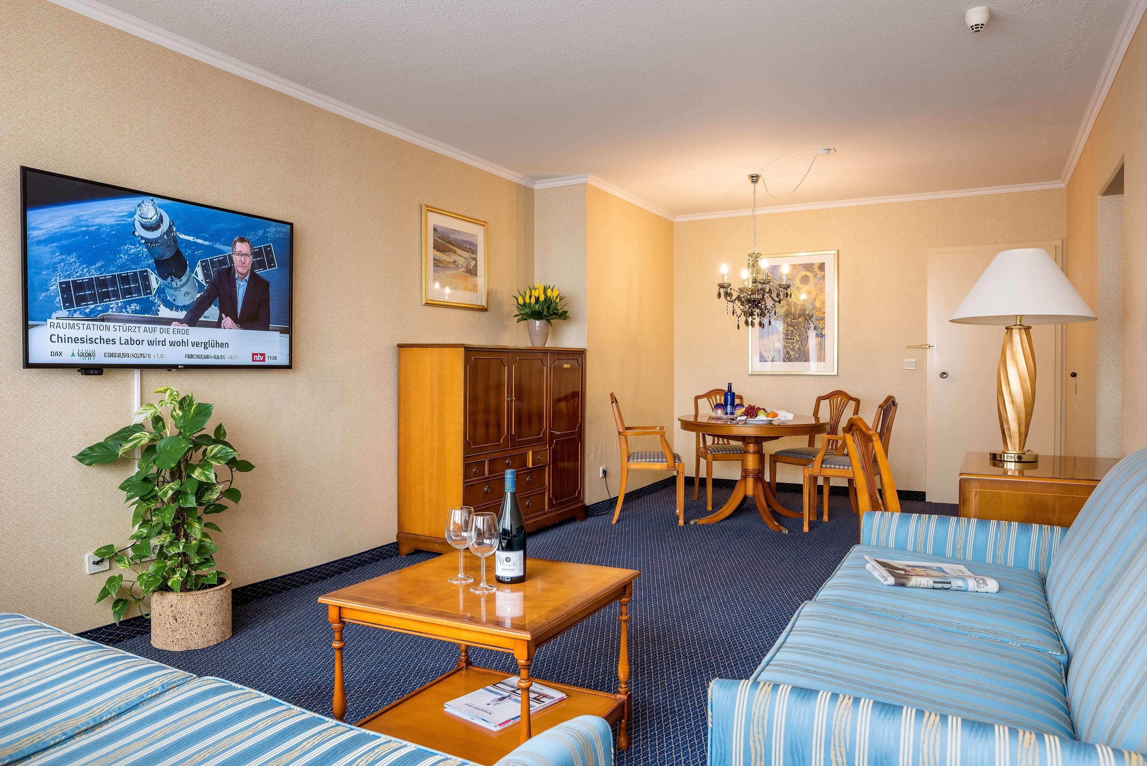 Leoso Hotel Ludwigshafen Ngoại thất bức ảnh